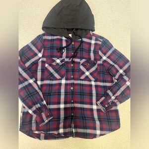 🟤Women’s plaid button down with hood size medium from blue Notes